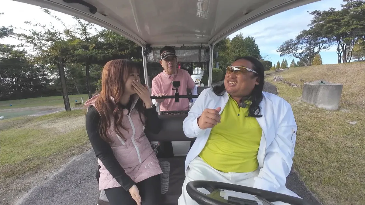 ロバート秋山、まったく新しい“ゴルフ番組”…内容明らかに「こんな面積の山を切り開いているのに、球を打つだけはもったいない」