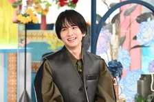 板垣李光人、高橋文哉とディズニーデート「彼が太陽なら、僕は月」