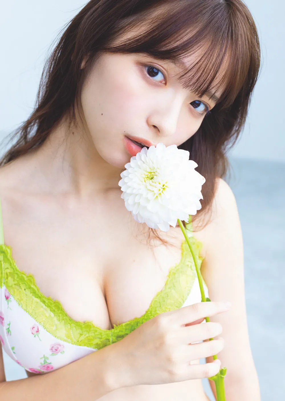 “最強18歳”一ノ瀬瑠菜、圧倒的なルックス＆圧巻ボディ惜しげもなく