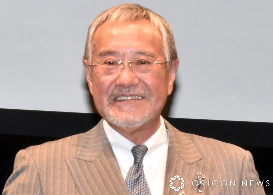 吉幾三、歌手の長女・KUと笑顔で腕組みショット　馬場典子が紹介　仲むつまじい父娘の姿に馬場は「誕生秘話には思わず…」