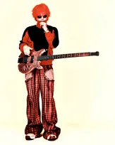 セカオワ・Fukase、ヒップホップ愛を込めたソロアルバム『Circusm』12・26発売へ　ビジュアルではベース構える