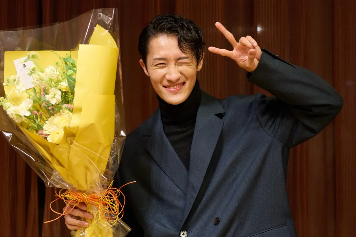 岩本照、白石麻衣と『恋する警護24時 season2』撮了　次回作への期待も…「僕が髪を伸ばす前に言っていただけると」