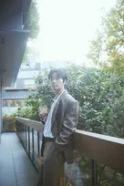 パク・ソジュン、フードカルチャー誌『RiCE』で“ウイスキー造り”への想い語る　海外俳優として初表紙