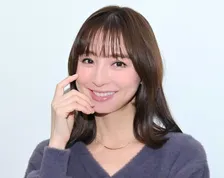 AKB48、20周年記念コンサート1曲目は「上からマリコ」　篠田麻里子センターにどよめき