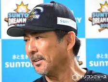 小笠原道大氏の娘・小笠原茉由、父の“応援タオル”手にした親子ショット投稿「素敵な父娘」「ナイスガッツ」