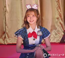 本田仁美、サプライズ登場「AKB48は私の誇りで宝物」　チーム8も一夜限り復活で総勢60人のパフォーマンス【AKB48 20周年記念コンサート】