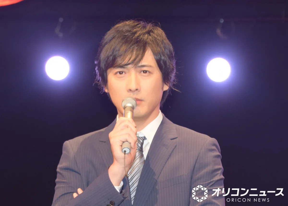 中村俊介、“息子＆娘”と仲良し3ショット「高身長家族素敵」「イケメン親子ですね」　ドラマ『ストロボ・エッジ』で中沢元紀＆田鍋梨々花と親子役