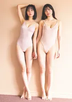 渚のん＆花城奈央“姉妹”、ハイレグで圧巻ボディ披露　実写恋愛シミュレーションゲームで共演