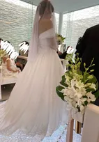 手作りした思い出のウエディングドレスを分解した結果…２年後の尊すぎる展開に「なんて素敵！」「最高のママ」