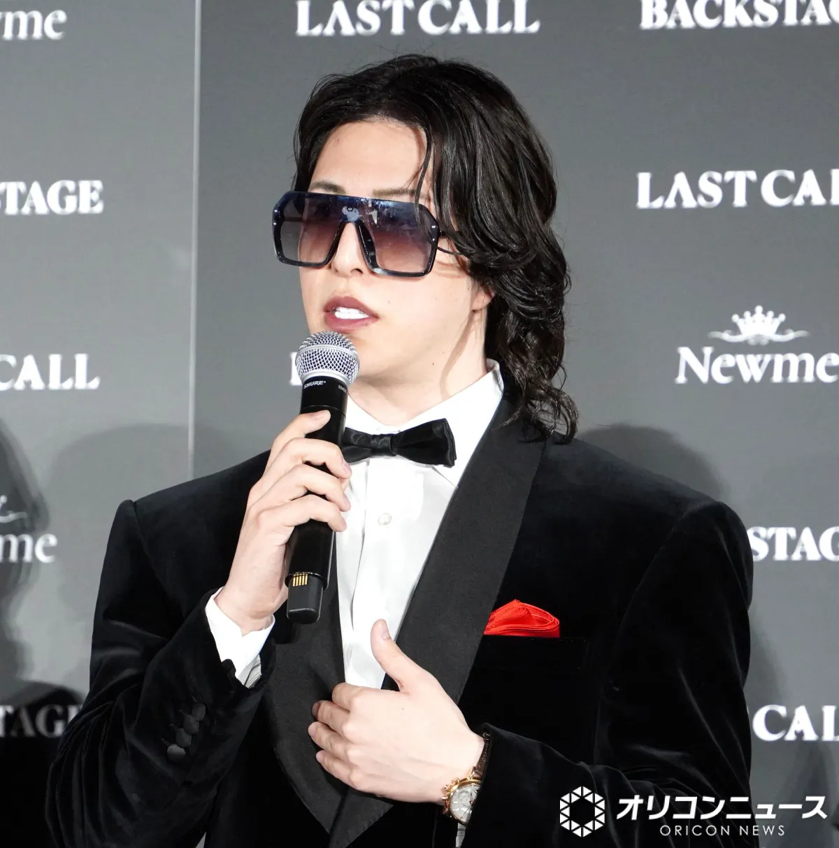 ローランド「営業職はお中元じゃない」格言披露で会場沸かせる　売れる秘けつも明かす