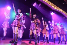 AKB48、現役メンバー“48人”で迎えた20周年　20年前の公演が復活【セットリストあり】