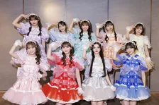 KAWAII LAB.新グループMORE STAR、初お披露目会見　憧れメンバーとの“ラブラブ”トークも