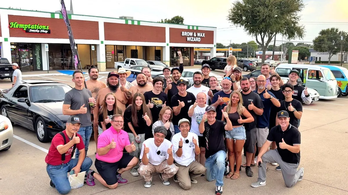 17歳・アメリカの“JK”が操る“愛車”におぎやはぎ驚き　約25年前のホンダ“名車”