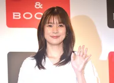 芳根京子、今年の漢字は“笑”「何度も笑い過ぎて声が枯れたなって」　多忙な日々を支えたのはファンの言葉