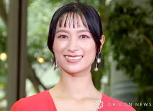 高橋ユウ、元K-1ファイターの夫と「久々」2ショット投稿「美男美女」「ユウさん綺麗」