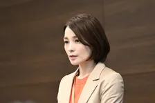 『終幕のロンド』国仲涼子、中村ゆりと“女子トーク”「初共演で素敵な方だなぁと思っていました」【コメントあり】