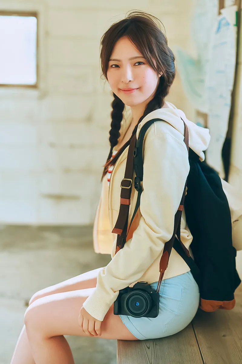 NGT48のエース・大塚七海、爽やかな青ビキニショットや健康的＆オトナなランジェリー姿を初披露　1st写真集の先行カット第2弾解禁