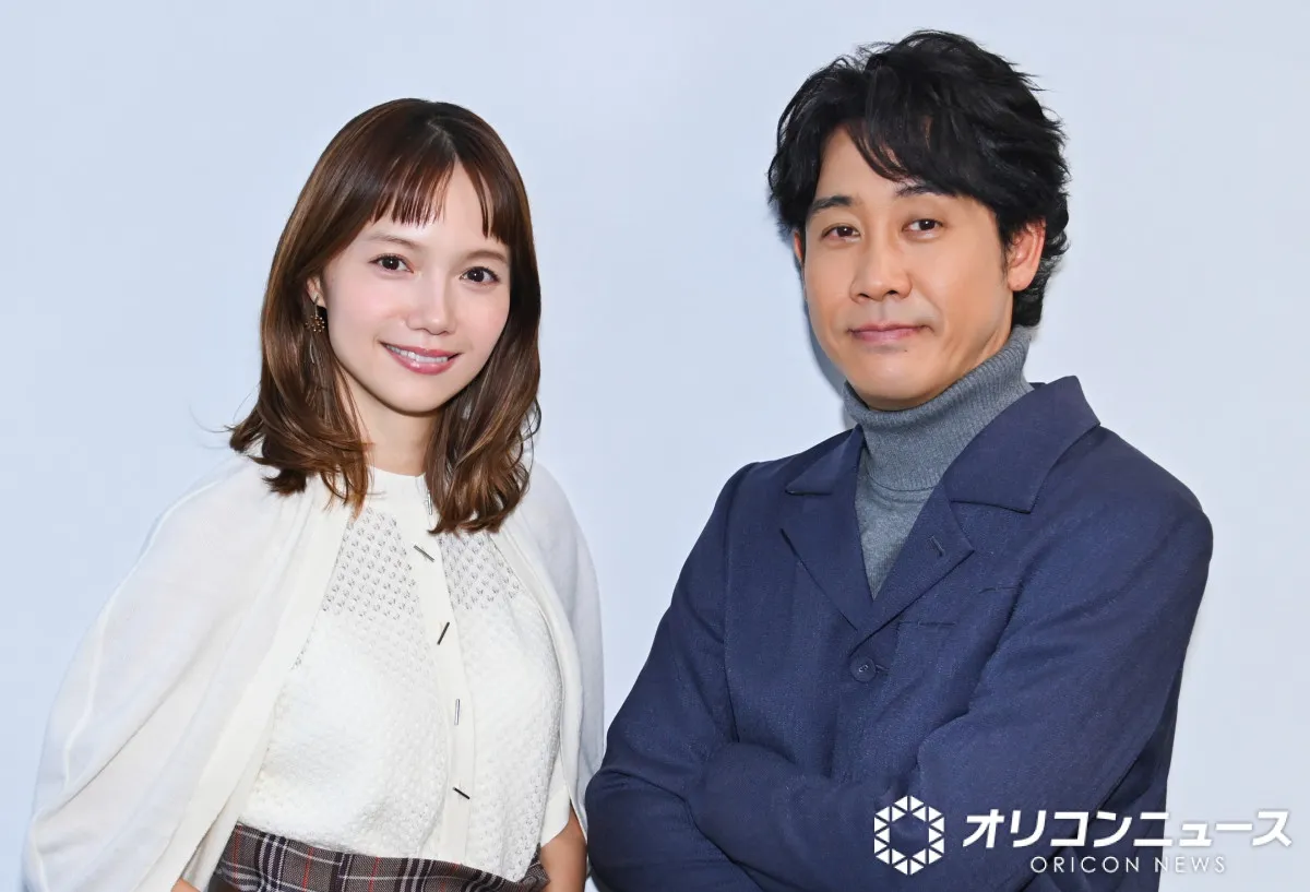 宮崎あおい、『ちょっとだけエスパー』撮影終盤ではいつも涙　大泉洋「お子さんがまだ小さいのに…」