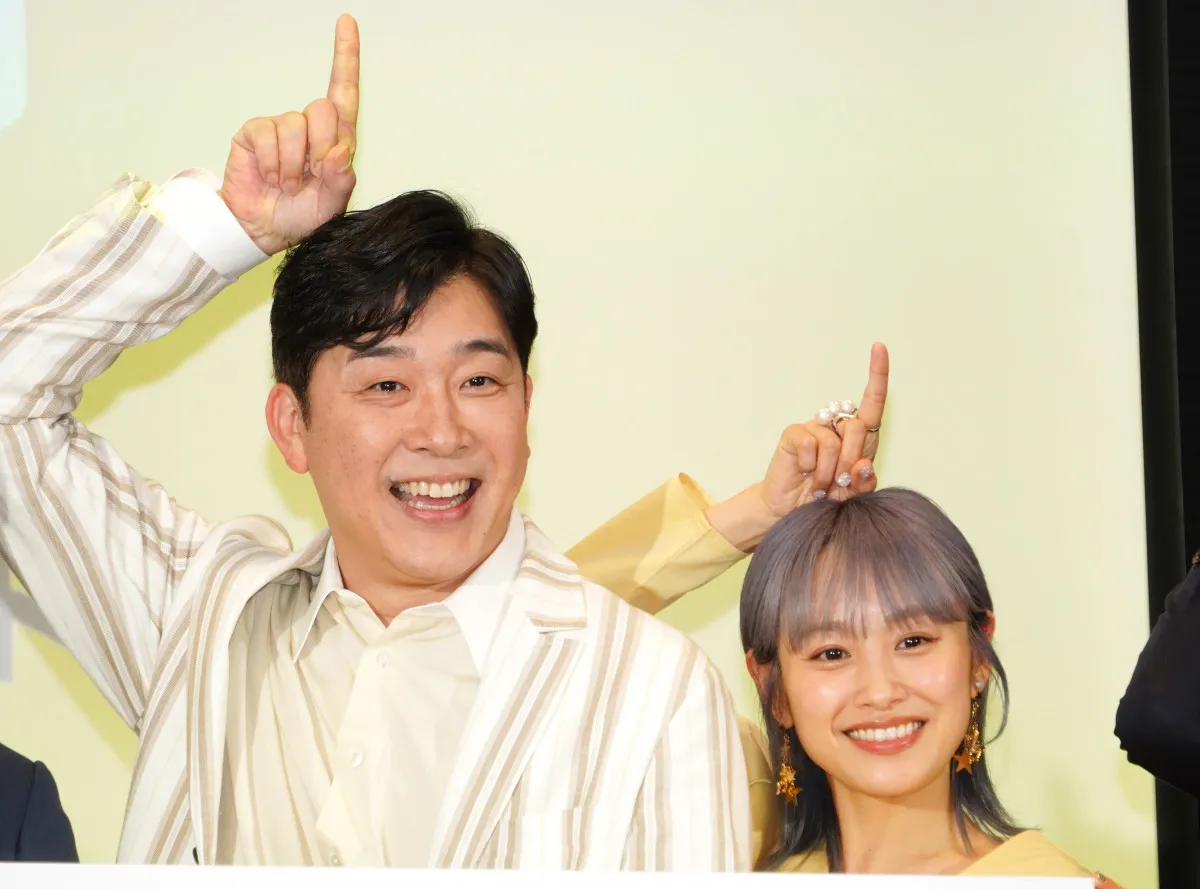 高橋愛、夫・あべこうじに「いてくれたらいいよ」　クリスマスプレゼントの希望聞かれ会場沸かす