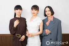 【紅白】Perfume、「ポリリズム」「巡ループ」をメドレーで披露