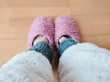 「見えない、ちゃんと暖かい」重ね着いらずの“仕込み防寒”レッグウォーマー