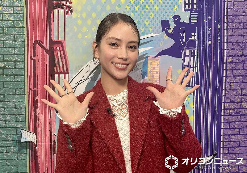 滝沢カレン、10年来の“ミセス愛”を語る クリスマス特番で共演「3人が誰よりも楽しんでいました」【オリコンライターズ】