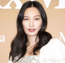 大政絢、お気に入り“白パンツ”を取り入れた私服コーデを紹介「全部好き」「おしゃれで憧れます」