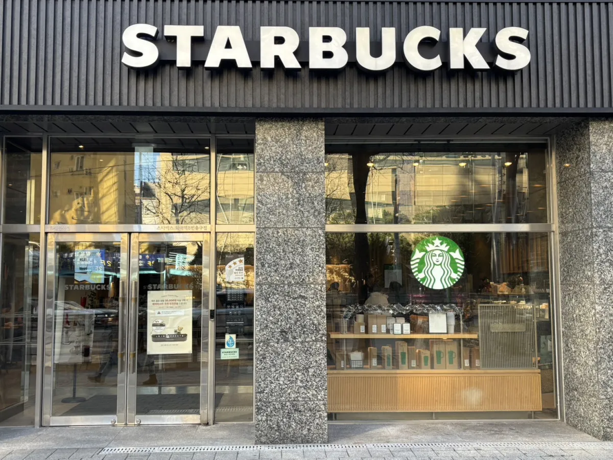 スタバも！韓国カフェチェーン最新ガイド　冬季限定メニューまとめてみた【ハングクTIMES】