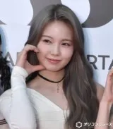 NiziU・AYAKA、きょう生放送の『Mステ』体調不良で欠席