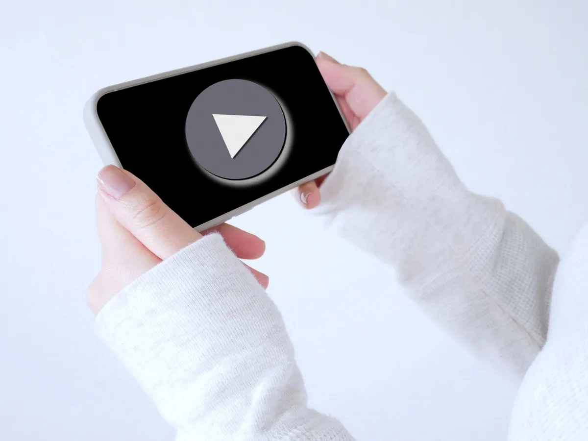 視聴頻度が高いジャンル、10～30代は「アニメ」が約7割に　～定額制動画配信サービス利用実態データ、月額料金値上げ、広告付きプランについても調査