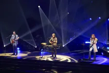 THE ALFEE、105回目の武道館ライブでロックバンドとして最多記録を更新　通算ライブ数3000回まであと7本