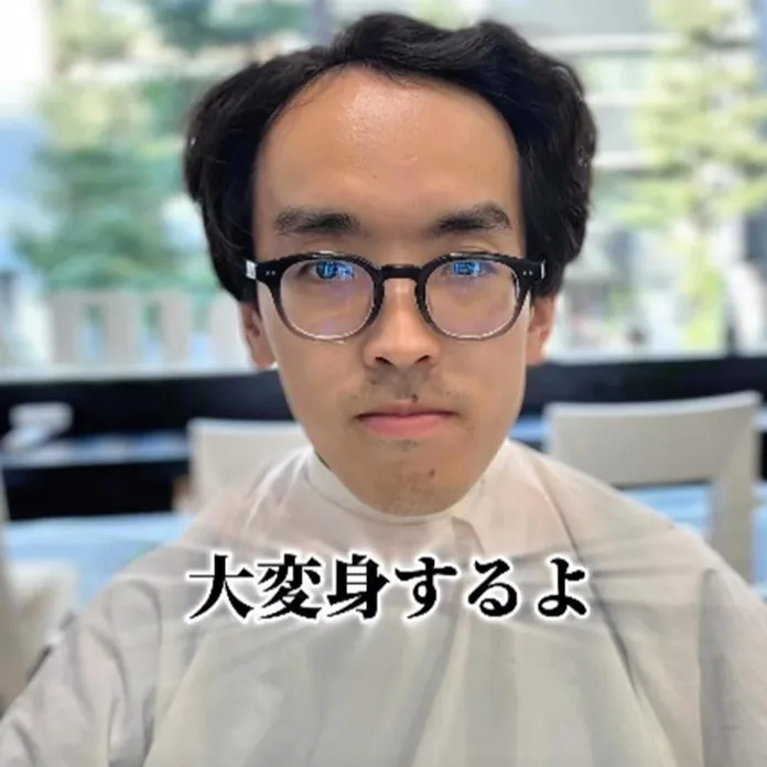 「妖怪」と呼ばれた過去も… おでこの広さに悩み続けた男性が、美容師によって激変「髪型ひとつでこんなにも変わるんだ」