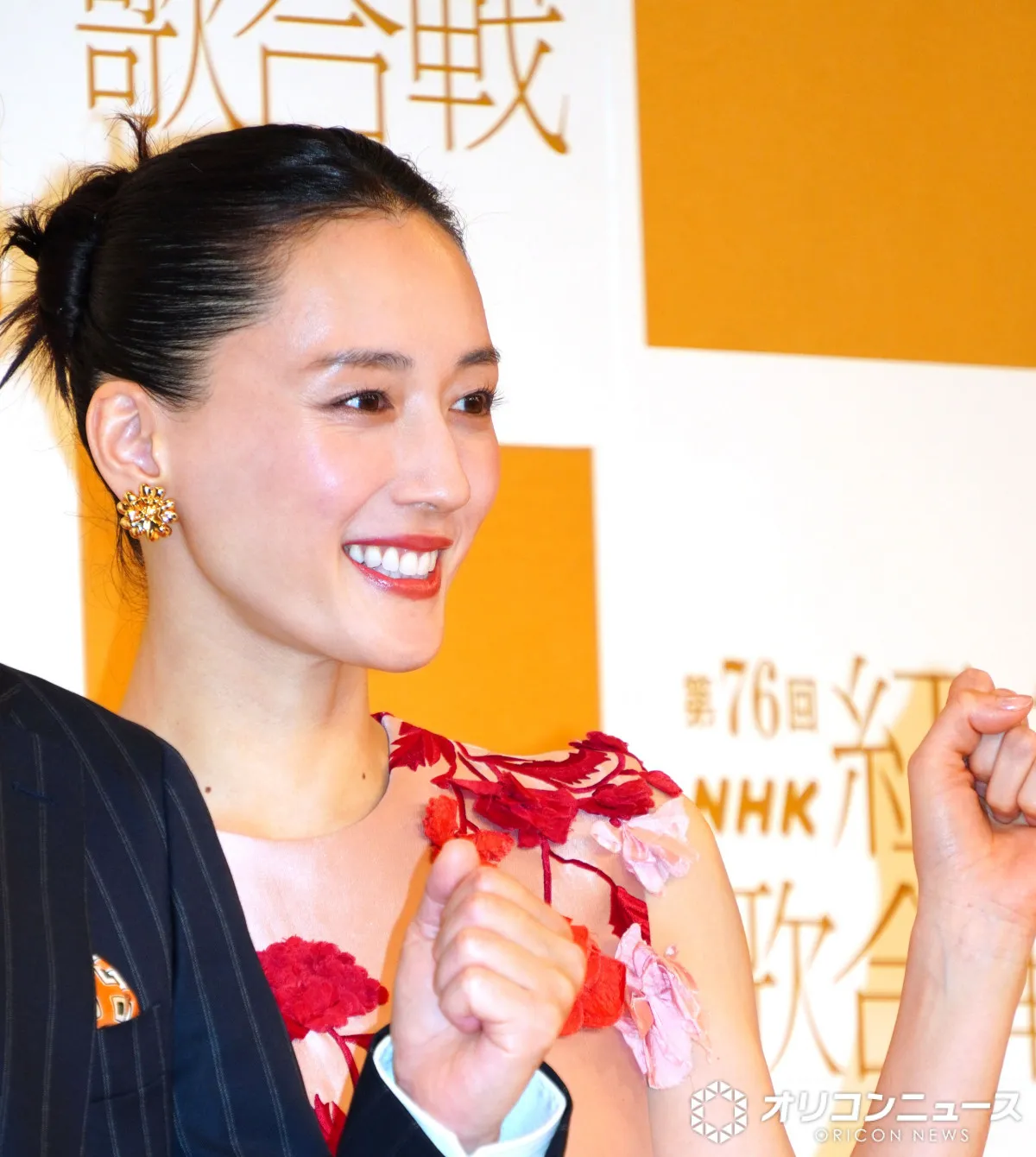 【紅白リハ】綾瀬はるか、”ちょいかみ”でリハーサル会見終える