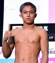 【RIZIN】秋元強真、緊急参戦もヒザ蹴りで豪快TKO！　今年4戦4勝で2025年MVP級の活躍　試合後は斎藤裕に対戦要求