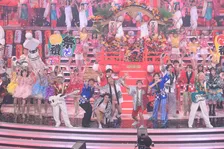 【紅白】M!LK・塩崎太智、TUBEに負けない熱いパフォーマンス　佐野勇斗に止められる「荒ぶりすぎて」「塩崎太智が塩崎太智をしすぎてる」