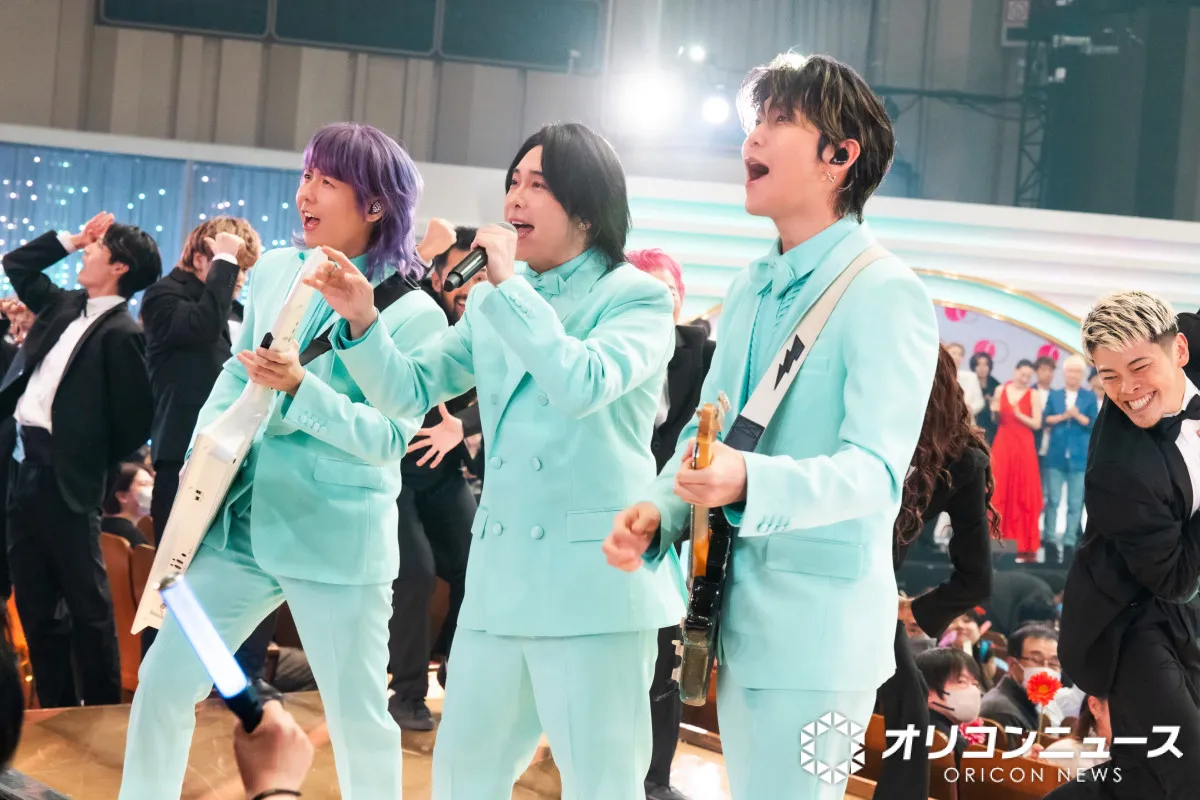 【紅白】Mrs. GREEN APPLE、白組トリで歌唱　フェーズ2完結　大森元貴は投げキスで華々しくフィナーレ