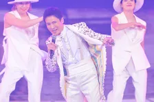 【紅白】郷ひろみ、ラスト紅白で全力疾走＆パフォーマンス　「本当にありがとう！」と瞳をうるませる