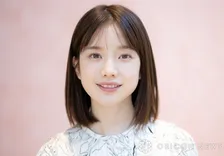 テレ朝・弘中綾香アナ、衝撃のカミングアウト「正直に話すと、私入社して12年…」　元テレ東アナ・森香澄共感「私も」
