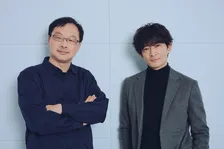 津田健次郎、“声だけで圧がある役”好演　映画『恋愛裁判』深田晃司監督との特別対談公開