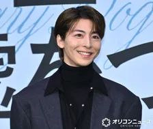 高杉真宙、波瑠と結婚後初公の場で笑顔　正月の過ごし方を明かす「楽しかったなぁ」