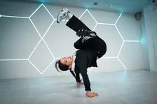 全日本ジュニア女子2連覇のブレイキン次世代のエース・岸本美麗、トーク＆ダンスバトル形式デモのイベント開催