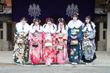 SKE48『二十歳のつどい』で艶やか振り袖姿披露　今年は“猫顔世代”に“確定次世代”