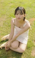 「ラブライブ！」新プロジェクト出演の声優・遠藤璃菜、初のデジタル写真集　「ギターがともだち」をテーマに自然体の姿を撮影
