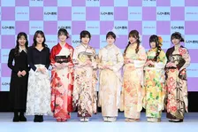 10代に人気の最強インフルエンサー6人が振袖姿で集結、第8期「振袖TEENS」メンバーが書初めで“今年の抱負”を発表