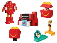 【きょうから】マクドナルド、ハッピーセット「クレヨンしんちゃん」全6種　クルー姿で「おまたせ！」、ロボに変形ほか【詳細】