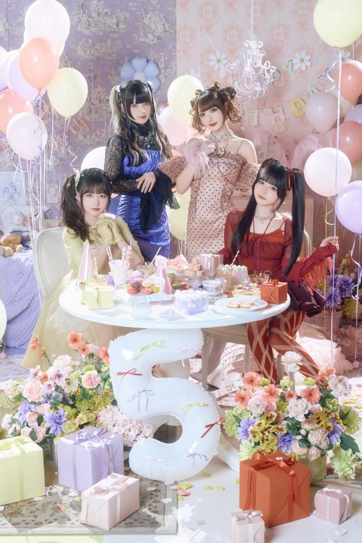 Z世代女子の憧れ 4人組アイドルグループ・きゅるりんってしてみて、初のフォトブック発売「様々な想いが詰まった大切なフォトブック、たくさんの方に見ていただけると嬉しいです！」