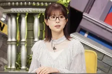 松田好花『脱力タイムズ』でメガネ姿　銀シャリ・橋本とともにコメンテーターに