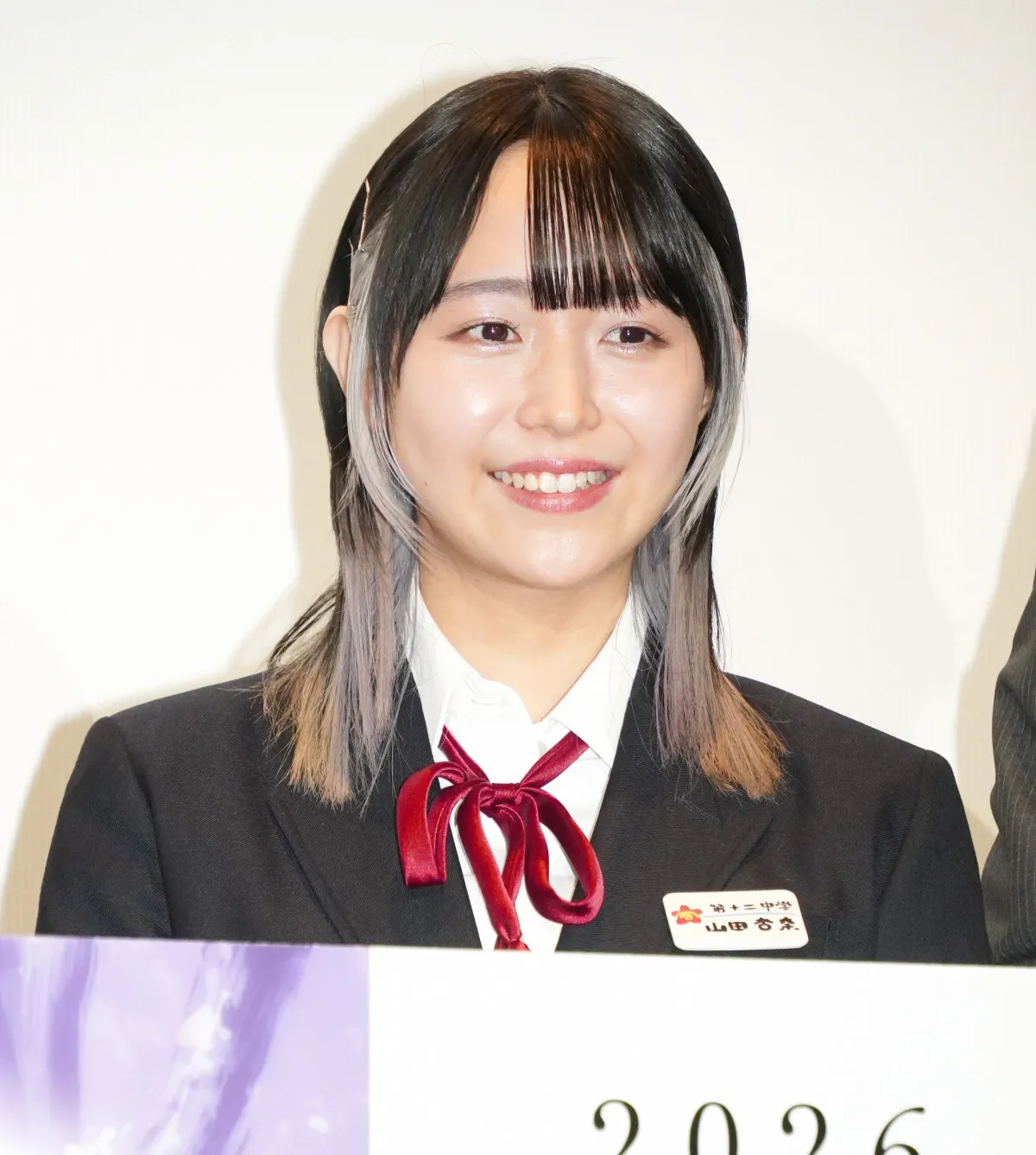 声優・羊宮妃那、黒染めでイメチェン＆ミニスカ学生服の“やんちゃ”姿で登壇　堀江瞬「違和感ない」