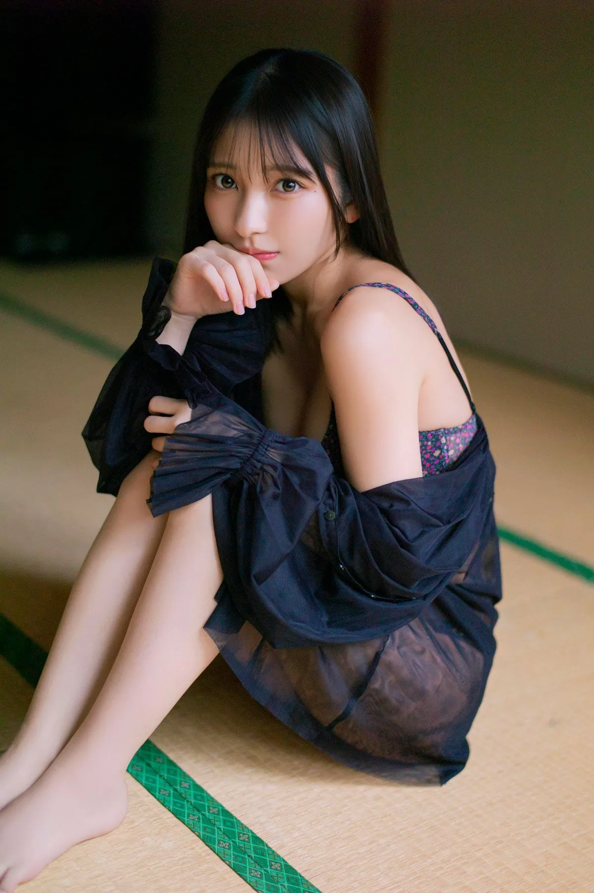 身長149cmのミニマムグラマー・十味、アイドル卒業後初表紙　撮影場所が保育園の団体と入れ違いで「間に合ってよかった　流石に刺激が強すぎるよね」