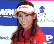 プロゴルファー・金田久美子、南国ハワイで開放的に「足出しがち」　ショーパン姿の“レアな”私服ショットに反響「脚長!!」「スタイル抜群」「モデルみたいです」